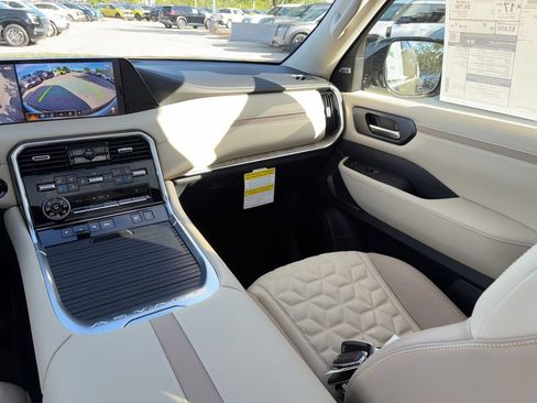 New 2026 Nissan Armada Platinum Reserve AWD/4WD image 18