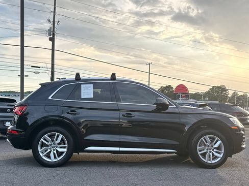 Used 2020 Audi Q5 2.0T Premium AWD/4WD image 6