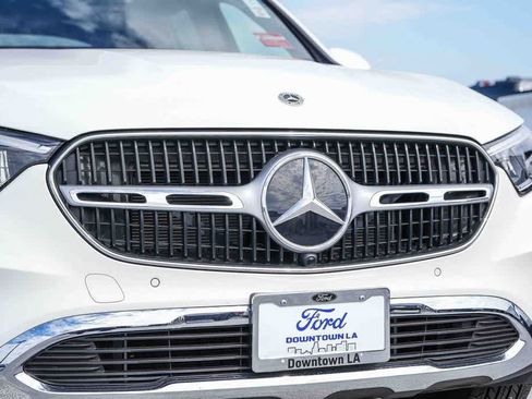 Used 2026 Mercedes-Benz GLC 300 image 5
