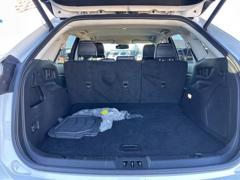 Used 2024 Ford Edge Titanium image 7