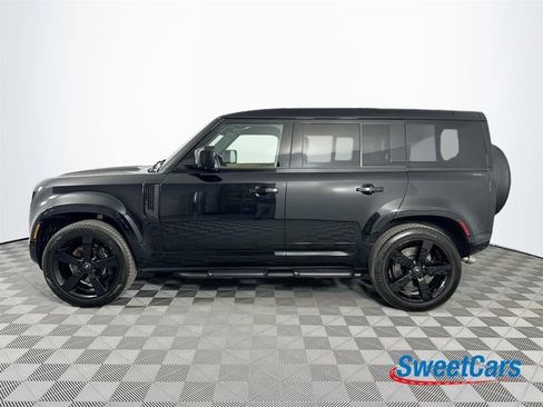 Used 2025 Land Rover Defender 110 V8 image 4
