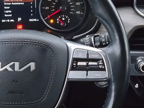 Used 2022 Kia Telluride SX image 26