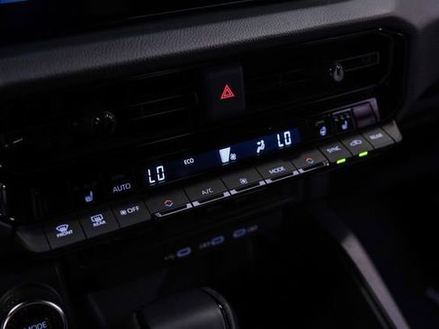 Used 2025 Toyota Land Cruiser image 34