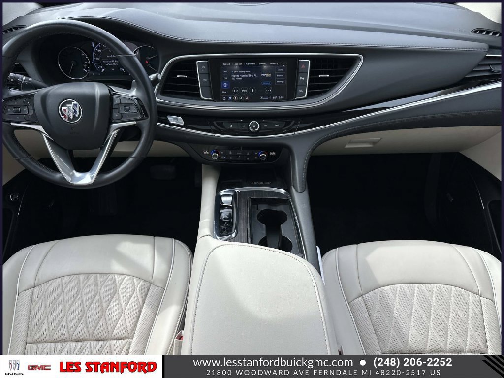 Used 2023 Buick Enclave Avenir AWD/4WD image 15