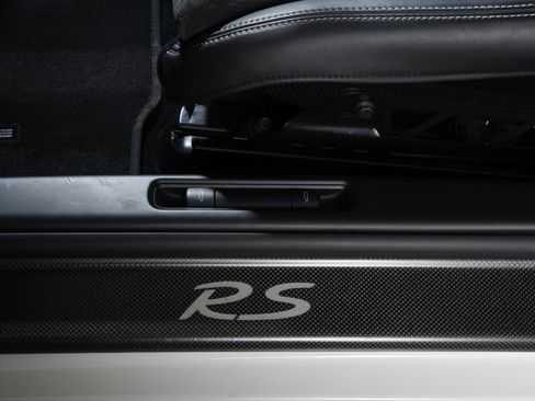 Used 2011 Porsche 911 GT2 RS image 30