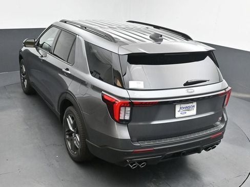 New 2026 Ford Explorer ST image 24