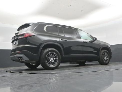 Used 2025 GMC Acadia Elevation FWD image 42