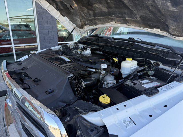 Used 2012 RAM 5500 4x4 Regular Cab image 17