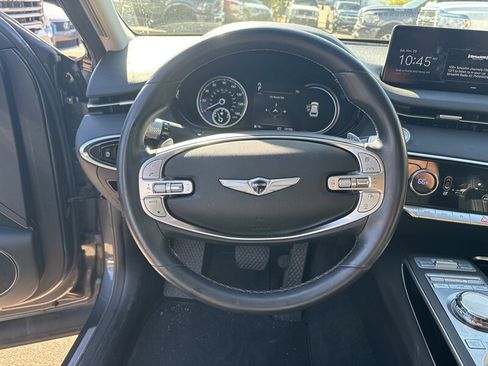 Used 2022 Genesis GV70 2.5T image 13