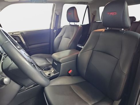 Used 2024 Toyota 4Runner TRD Off-Road Premium w/ Moonroof Package AWD/4WD image 17