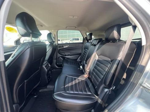 Certified 2024 Ford Edge SEL w/ Convenience Package AWD/4WD image 18