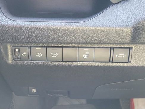 Used 2025 Toyota RAV4 XSE w/ Weather Package AWD/4WD image 20