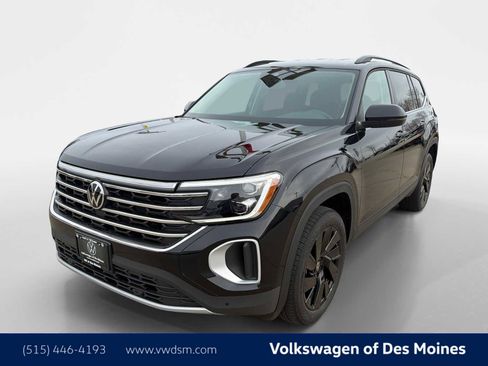 New 2026 Volkswagen Atlas SE AWD/4WD image 1