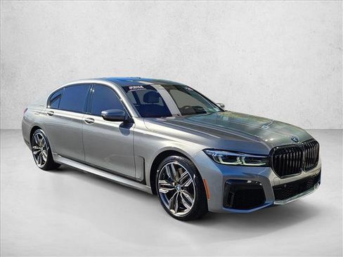Used 2020 BMW M760i xDrive w/ Luxury Rear Seating Package image 3