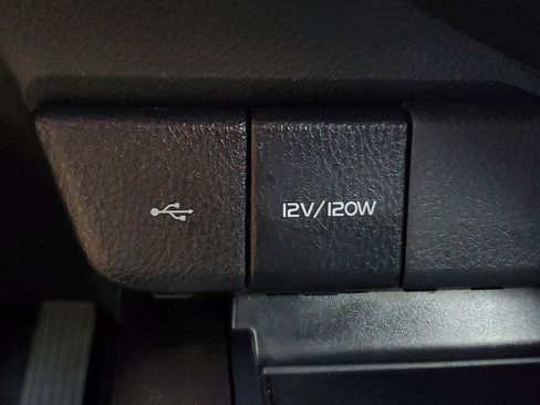 Used 2024 Toyota Camry SE image 26