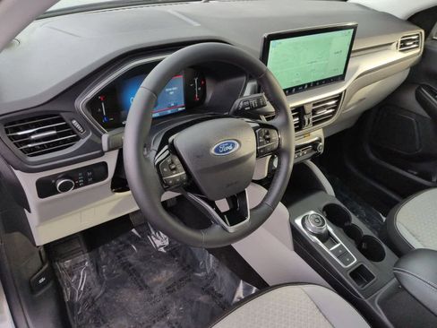 Used 2025 Ford Escape Active w/ Tech Pack #1 image 10