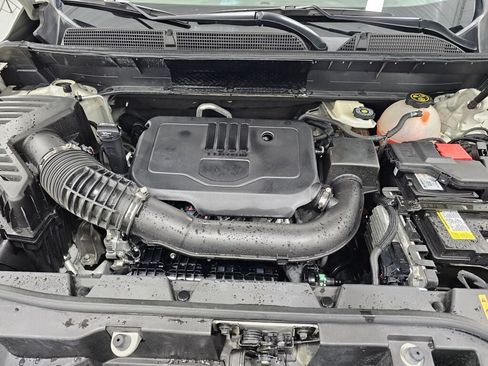 Used 2023 GMC Acadia SLT FWD image 35