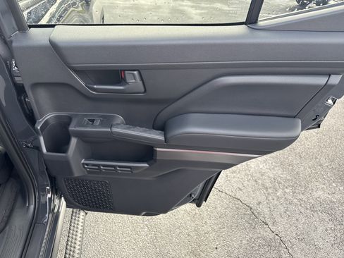 New 2025 Toyota 4Runner SR5 image 30