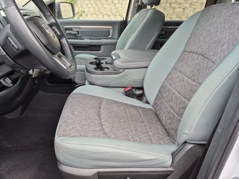 Used 2017 RAM 1500 Big Horn AWD/4WD image 25
