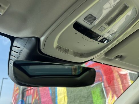 Used 2022 Volvo XC60 B5 Momentum w/ Climate Package image 30