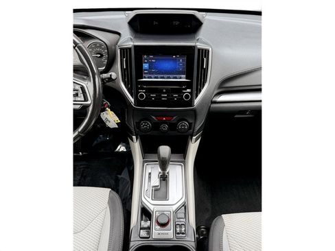 Used 2020 Subaru Forester Premium image 13