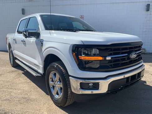 New 2025 Ford F150 XLT w/ Equipment Group 302A MID image 31