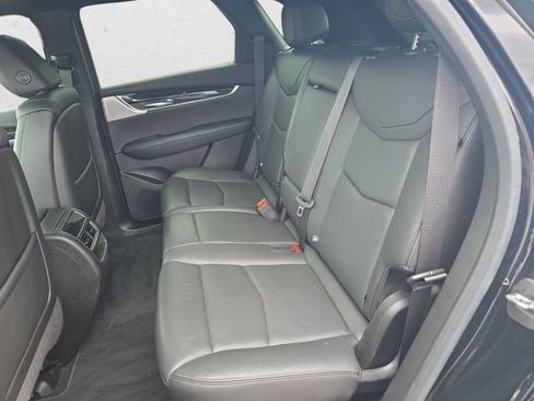 Used 2020 Cadillac XT5 Premium Luxury AWD/4WD image 14