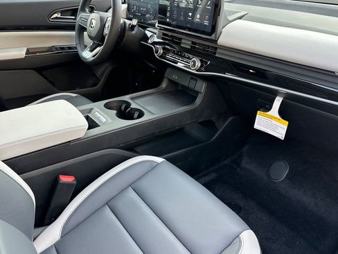 New 2026 Honda Prologue Touring image 18