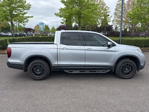 Used 2019 Honda Ridgeline Sport image 8