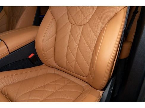 New 2026 BMW X5 xDrive50e w/ Premium Package AWD/4WD image 59