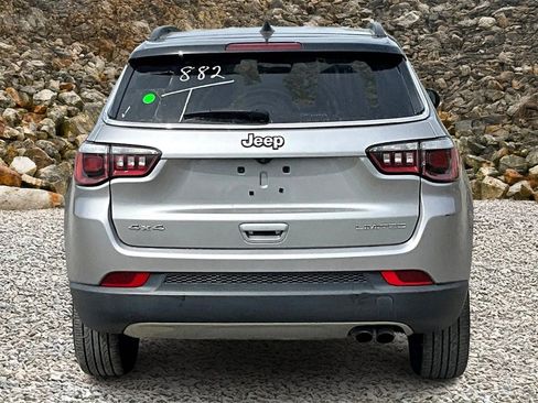 Used 2020 Jeep Compass Limited image 4