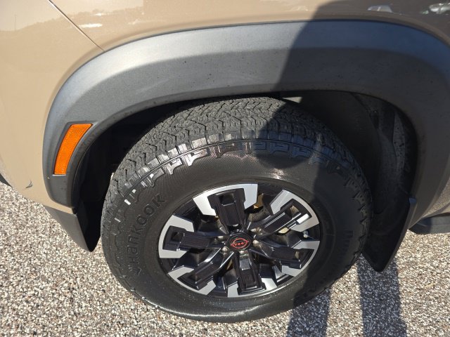 Used 2023 Nissan Frontier Pro-X w/ Pro Convenience Package RWD image 7