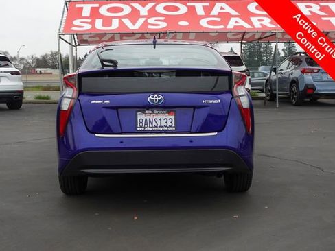 Certified 2017 Toyota Prius Two image 10