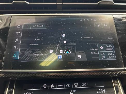 Used 2022 Audi SQ7 Prestige AWD/4WD image 18