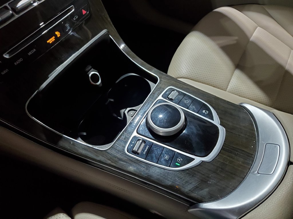 Used 2018 Mercedes-Benz GLC 300 image 30