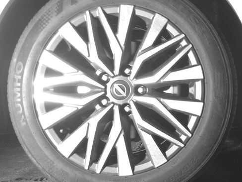 Used 2025 Nissan Altima 2.5 SV image 13