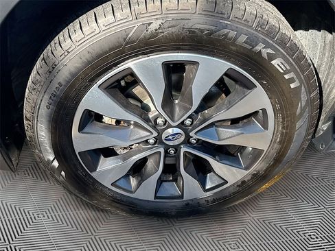 Used 2023 Subaru Outback Limited XT image 33