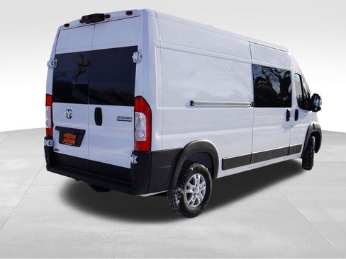 Used 2025 RAM ProMaster 2500 w/ Crew Van Package image 5
