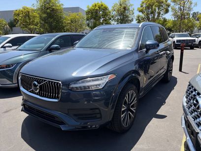 Used 2020 Volvo XC90 T5 Momentum