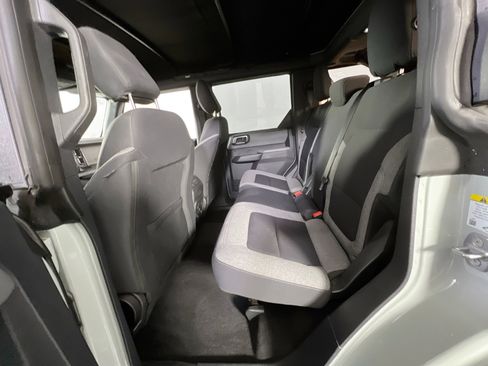 Used 2021 Ford Bronco Big Bend w/ Sasquatch Package image 23