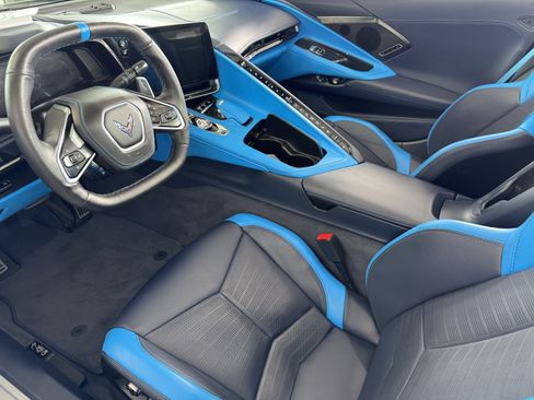 Certified 2023 Chevrolet Corvette Stingray Premium Conv w/ Z51 Performance Package image 9