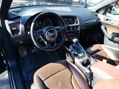 Used 2017 Audi Q5 3.0T Premium Plus w/ Technology Package image 13