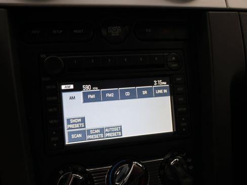 Used 2007 Ford Mustang GT RWD image 42