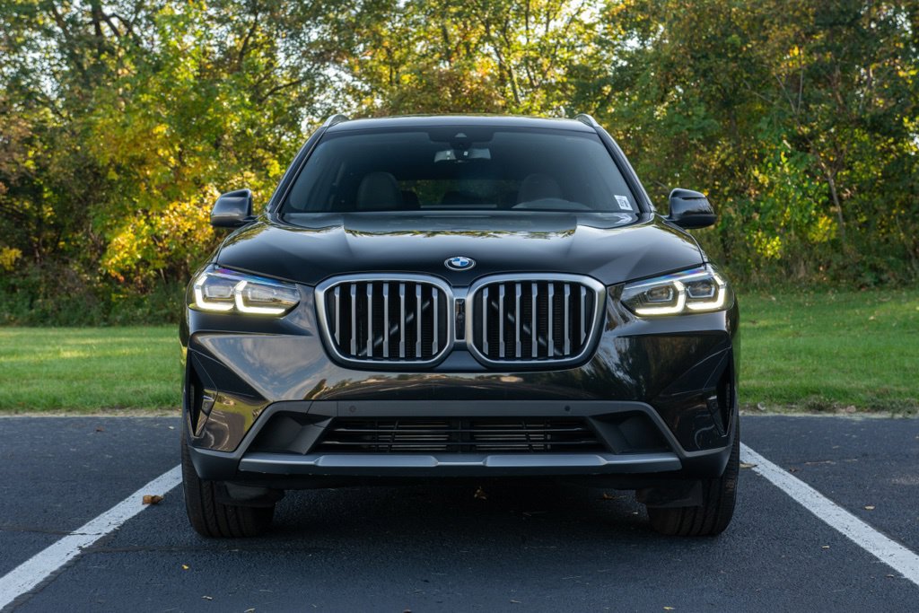 Certified 2024 BMW X3 xDrive30i w/ Premium Package AWD/4WD image 2