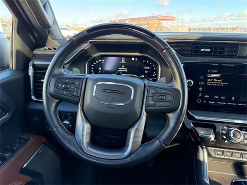 Used 2022 GMC Sierra 1500 Denali Ultimate image 10