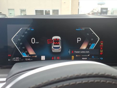 Used 2026 BMW X5 xDrive50e w/ M Sport Package image 24