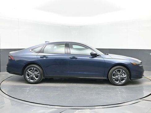 New 2026 Honda Accord EX-L image 11