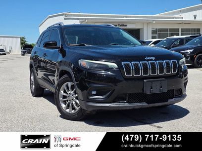 Used 2019 Jeep Cherokee Latitude Plus w/ Comfort/Convenience Group