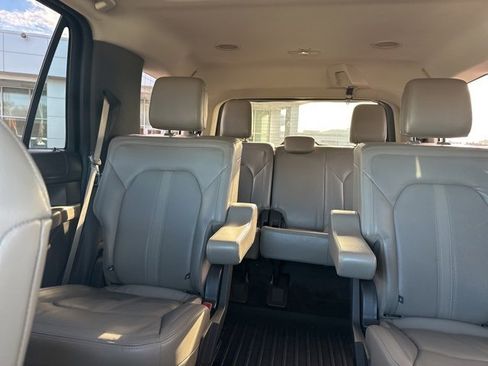 Used 2018 Ford Expedition Limited w/ Equipment Group 301A image 13