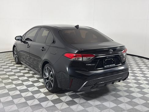 Used 2021 Toyota Corolla SE w/ SE Premium Package FWD image 6
